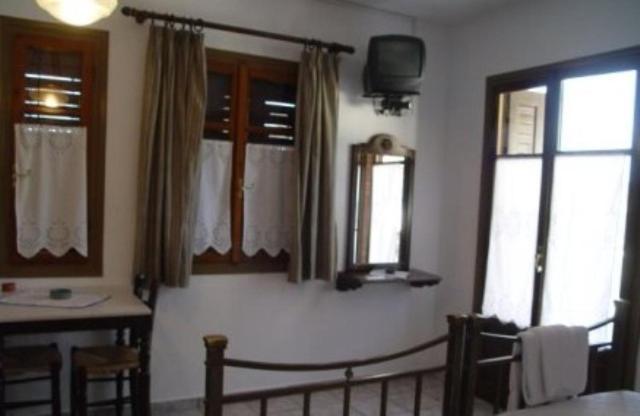 Pleoussa Studio And Apartments Skopelos stad Exteriör bild