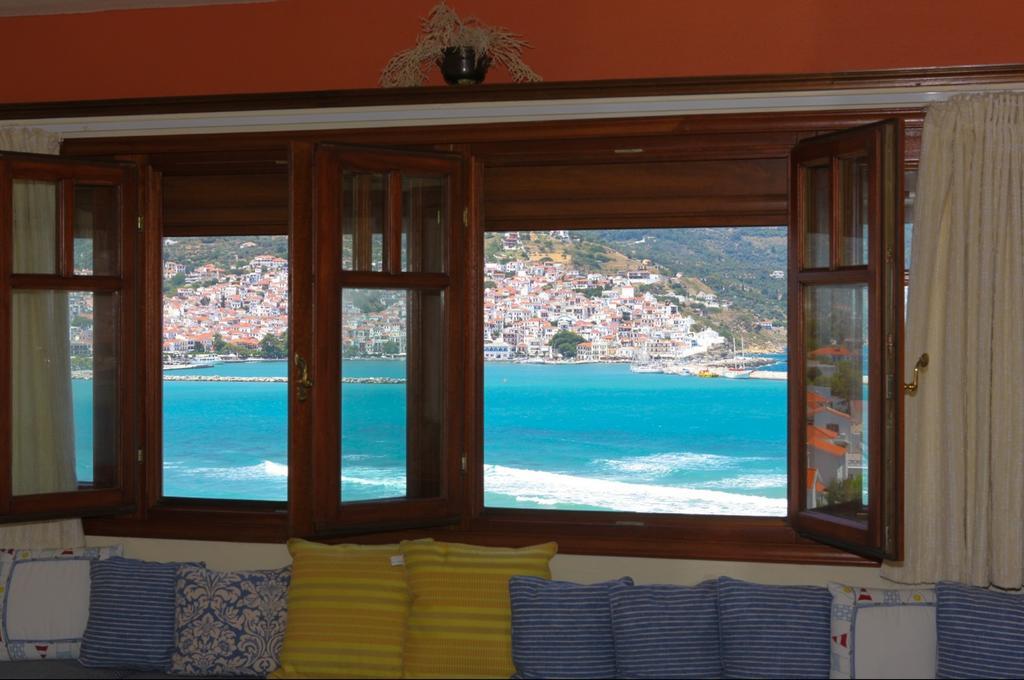 Pleoussa Studio And Apartments Skopelos stad Exteriör bild