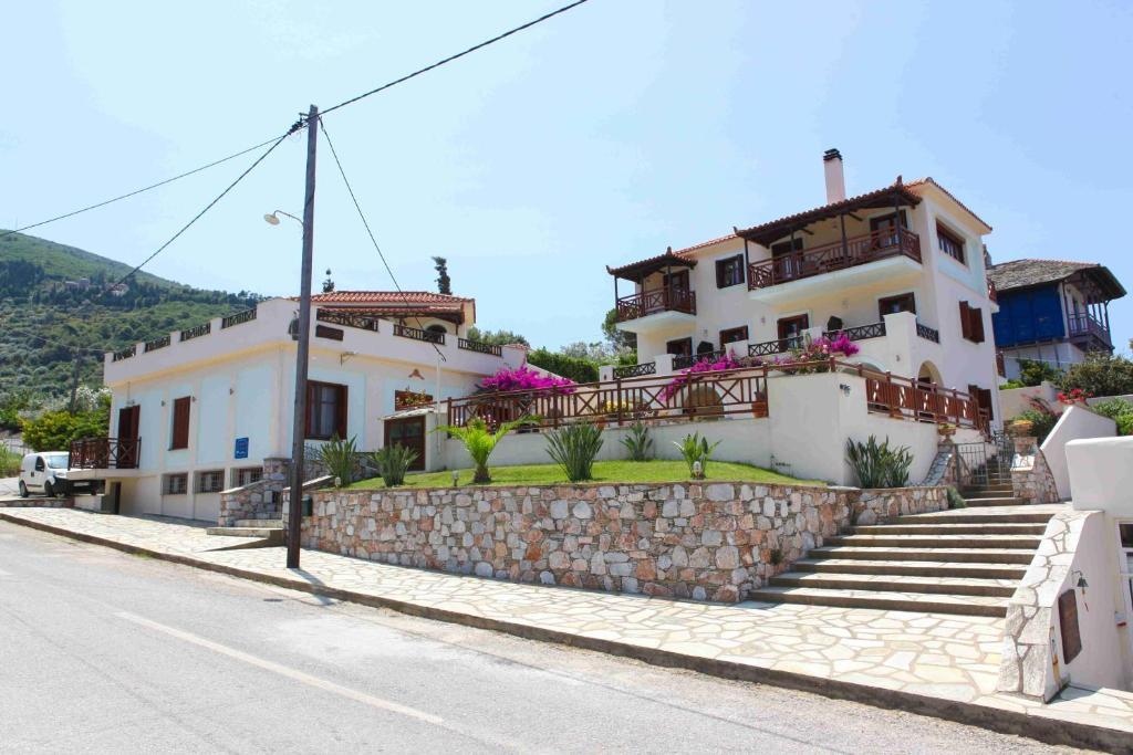 Pleoussa Studio And Apartments Skopelos stad Exteriör bild